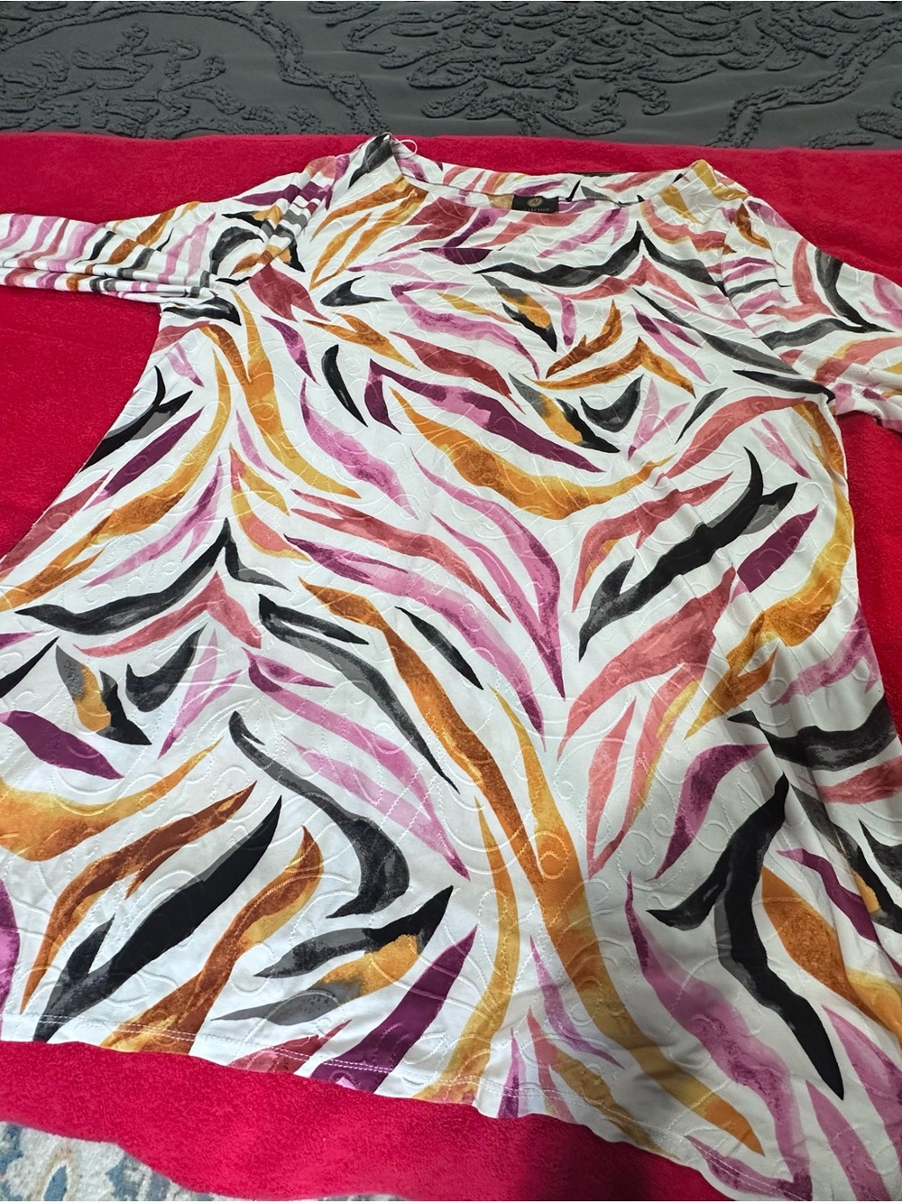 JM Collection White Tunic with Pink, Gold, Black & Brown Wave Print